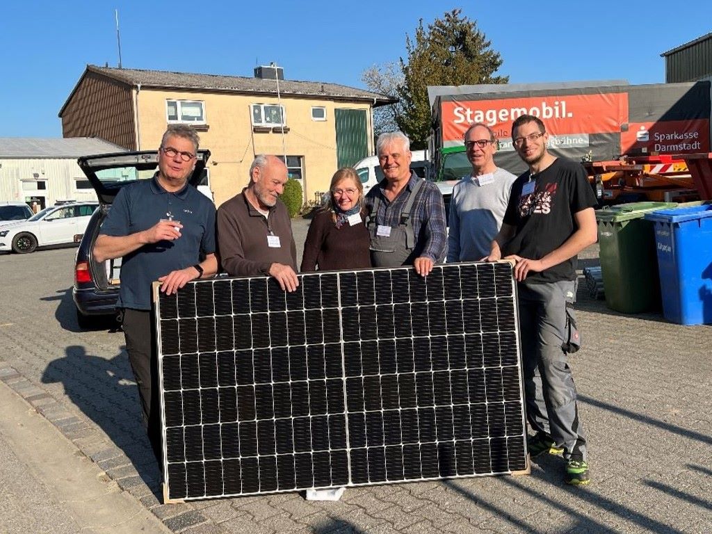 Ausgabe Steckersolar-Geräte auf dem Bauhof Ober-Ramstadt